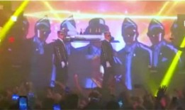 酒吧黑人爆料视频大全下载,黑人爆料视频大全下载全记录